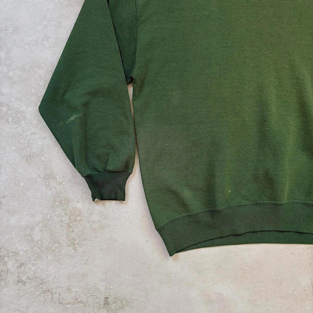 90s Thrashed Russell Athletic Blank Sweatshirt / L