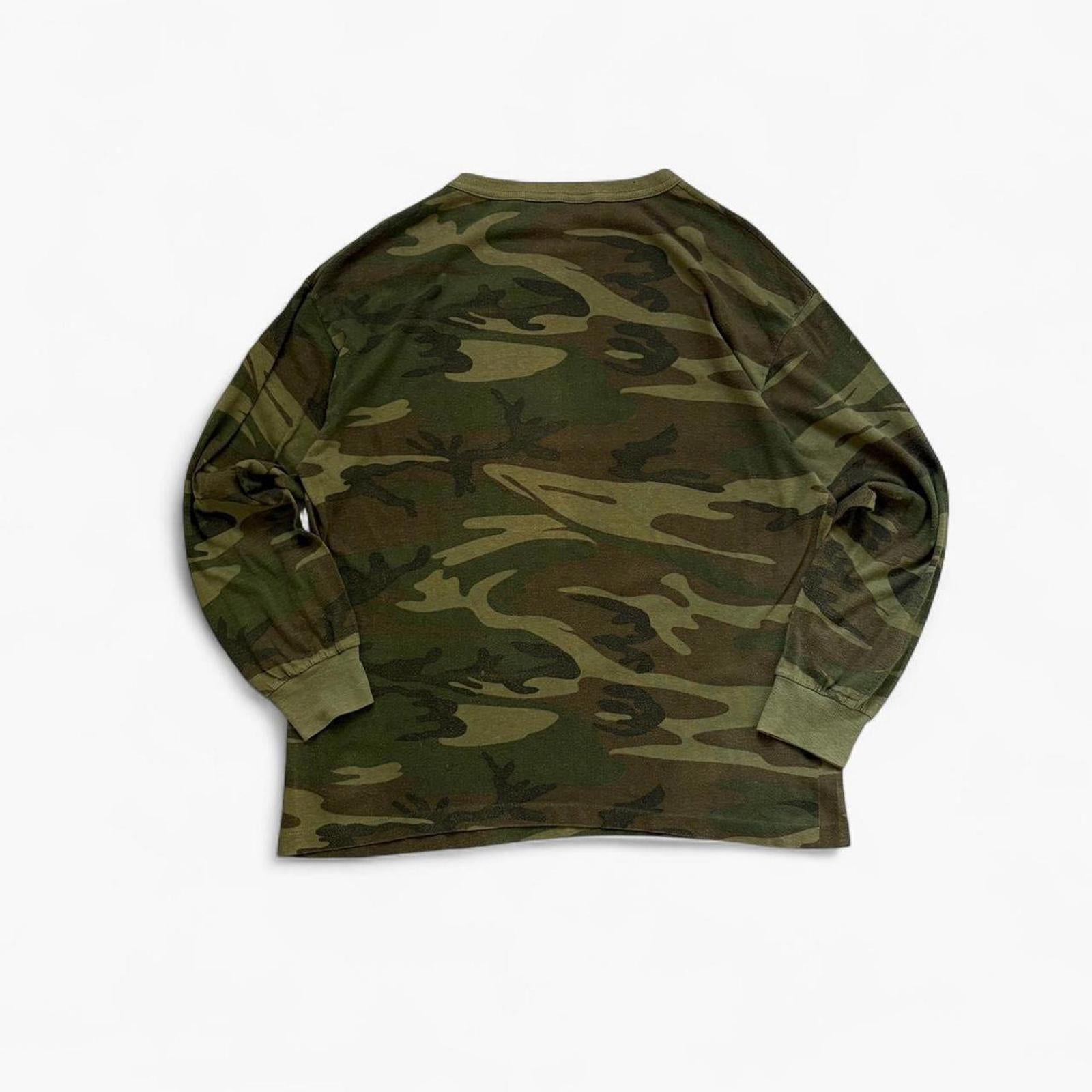 Vintage 1990’s Camo Long Sleeve T-Shirt