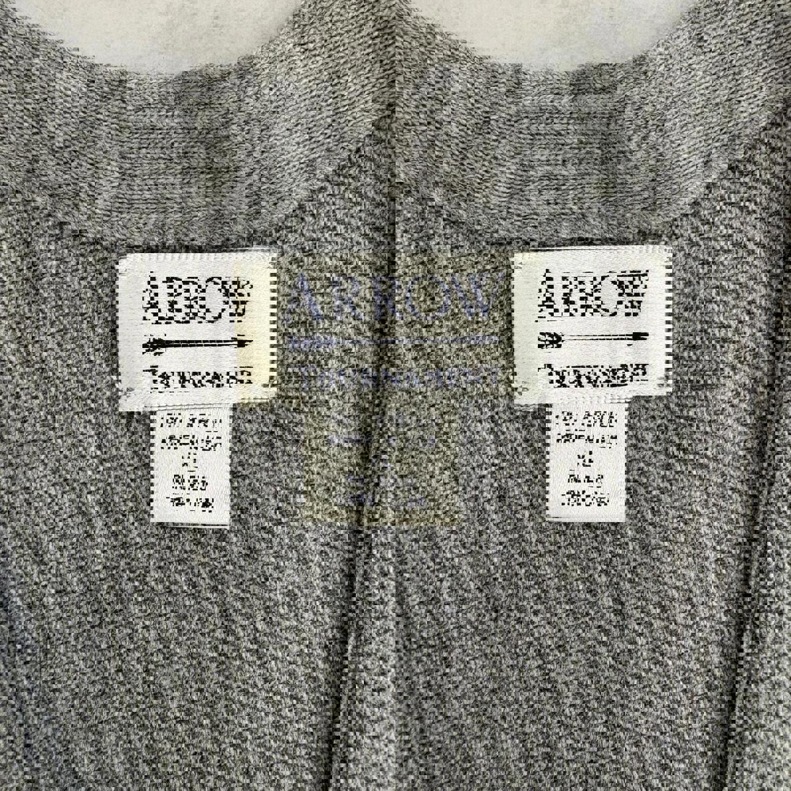 Vintage 1990’s Arrow Cardigan