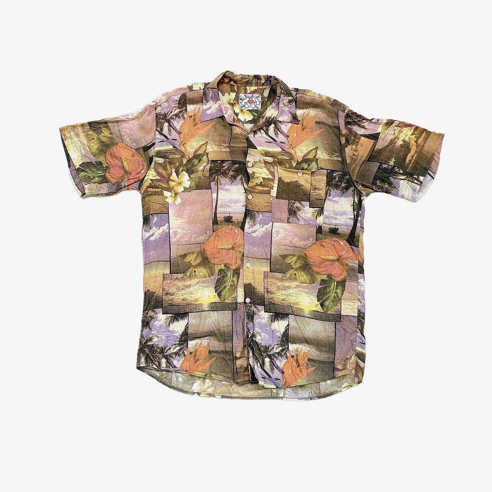 90s Hawaiian Print Button Up Shirt / L