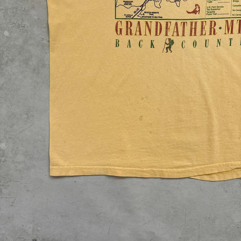 90s Grandfather Mountain Graphic T-Shirt / XL