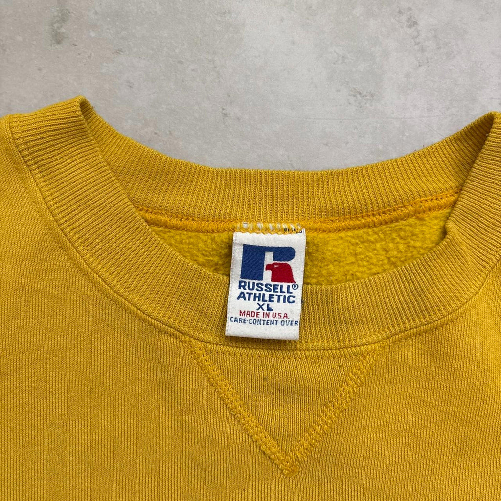 90s Russell Athletic Lakeville Sweatshirt - L